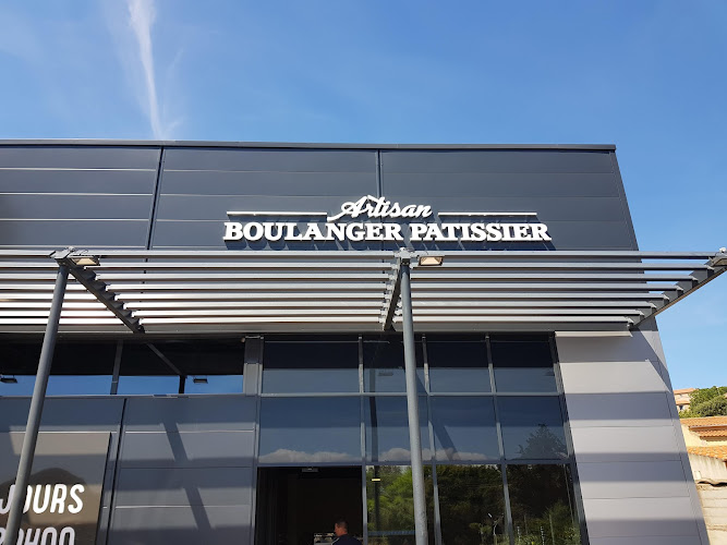 EXPLOITATION MANICCIA.