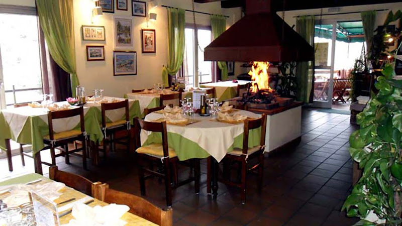 HOTEL RESTAURANT BOUTIQUE ACROPOLE CORSE