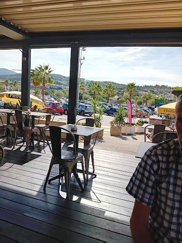 Brasserie gelateria de porticcio