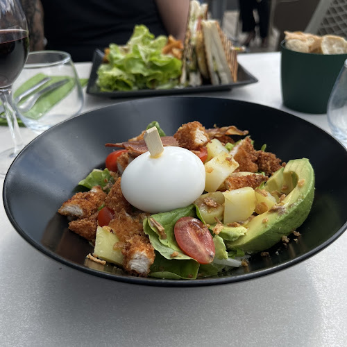 MIMI CHIC RESTAURANT