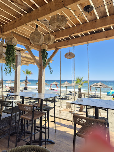 Marea beach restaurant